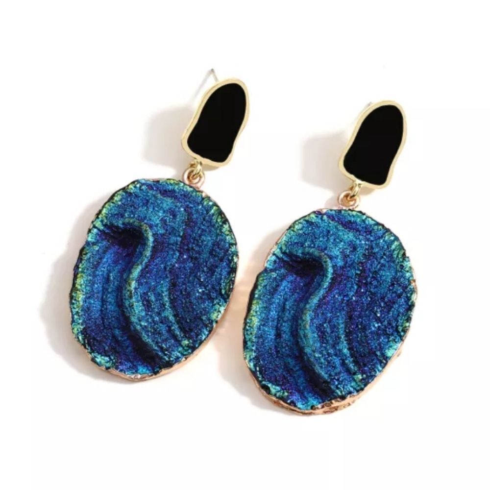 NWOT Geode Earrings